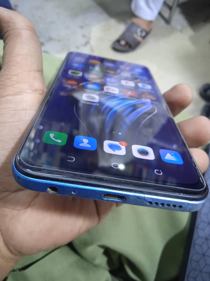 Tecno Pova 2