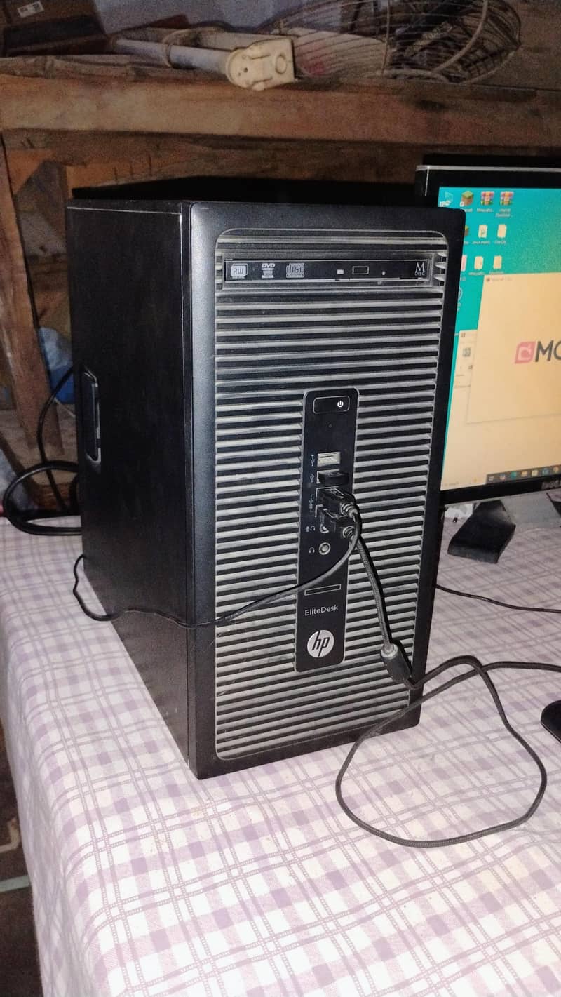 computer HP 705 3