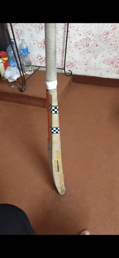gray nicholes bat