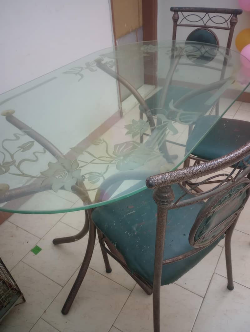 dining table with 5chairs 3