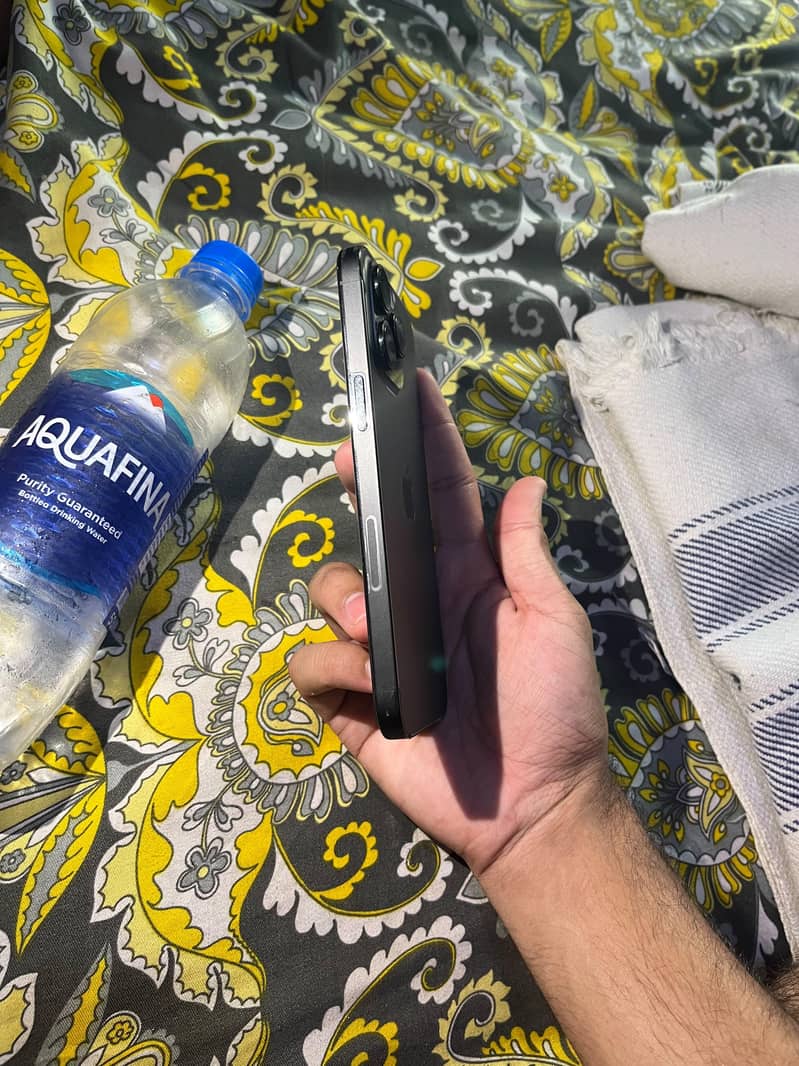 Apple iPhone 14 Pro Max 2