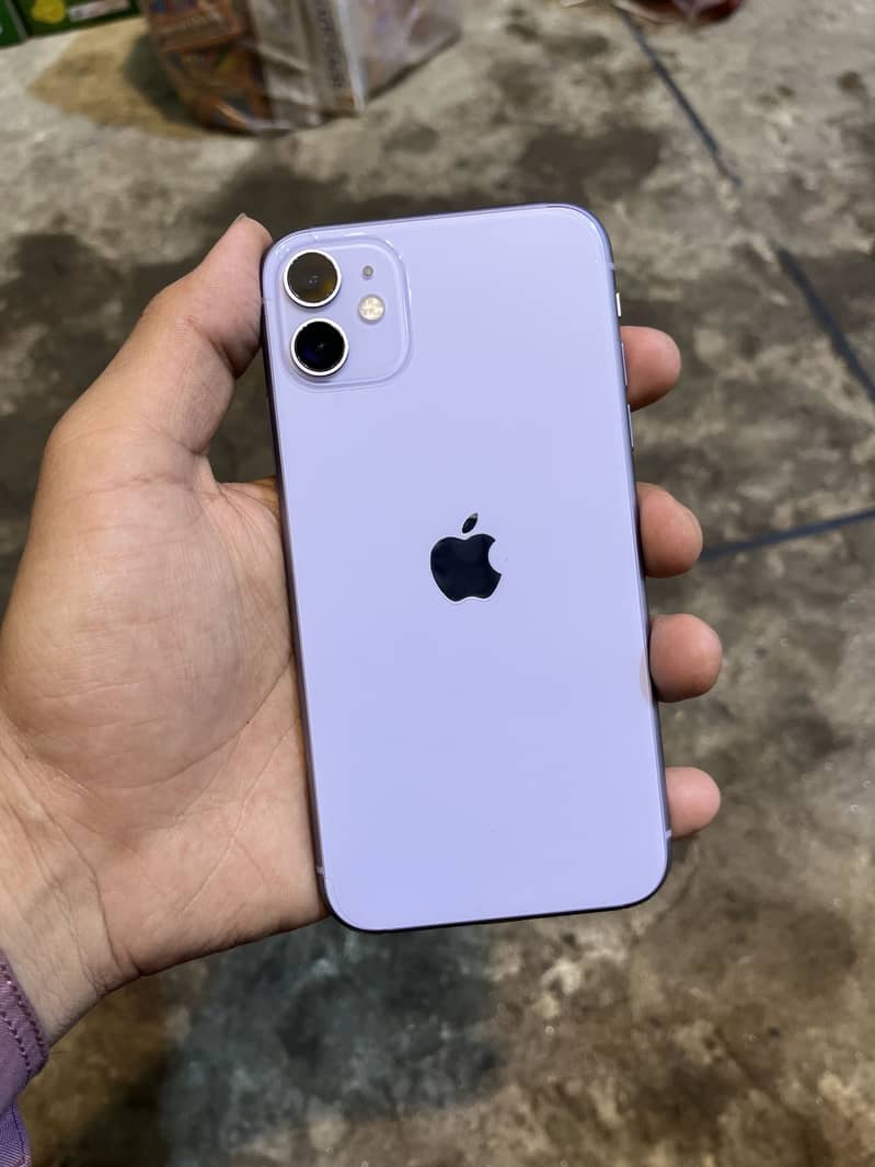 Apple iPhone 11 3