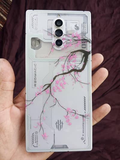 Red magic 8 pro Plus ghost Edition 16/512 10 by 10 gaming phone
