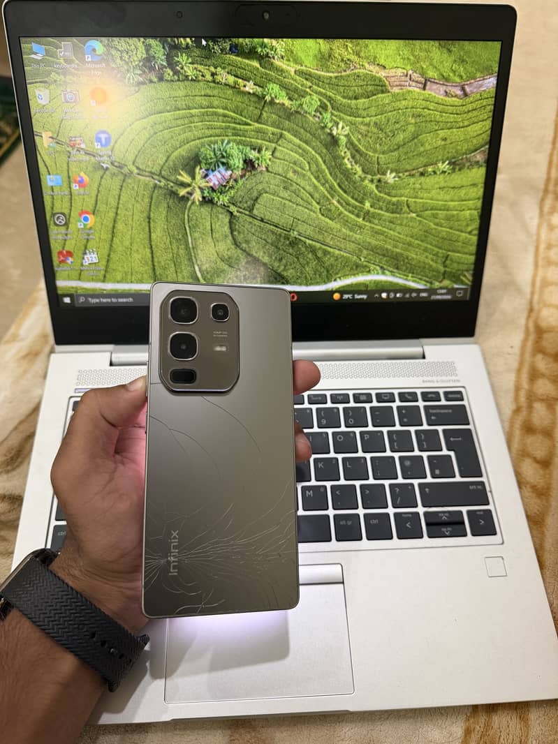 03705223995 10