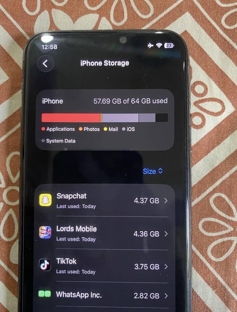 Apple iPhone 11 Pro 4
