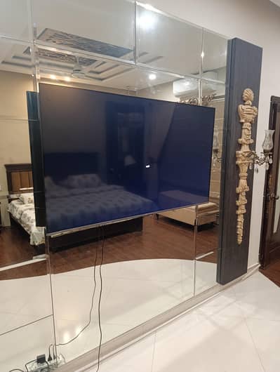 TCL 65 inches 65P735