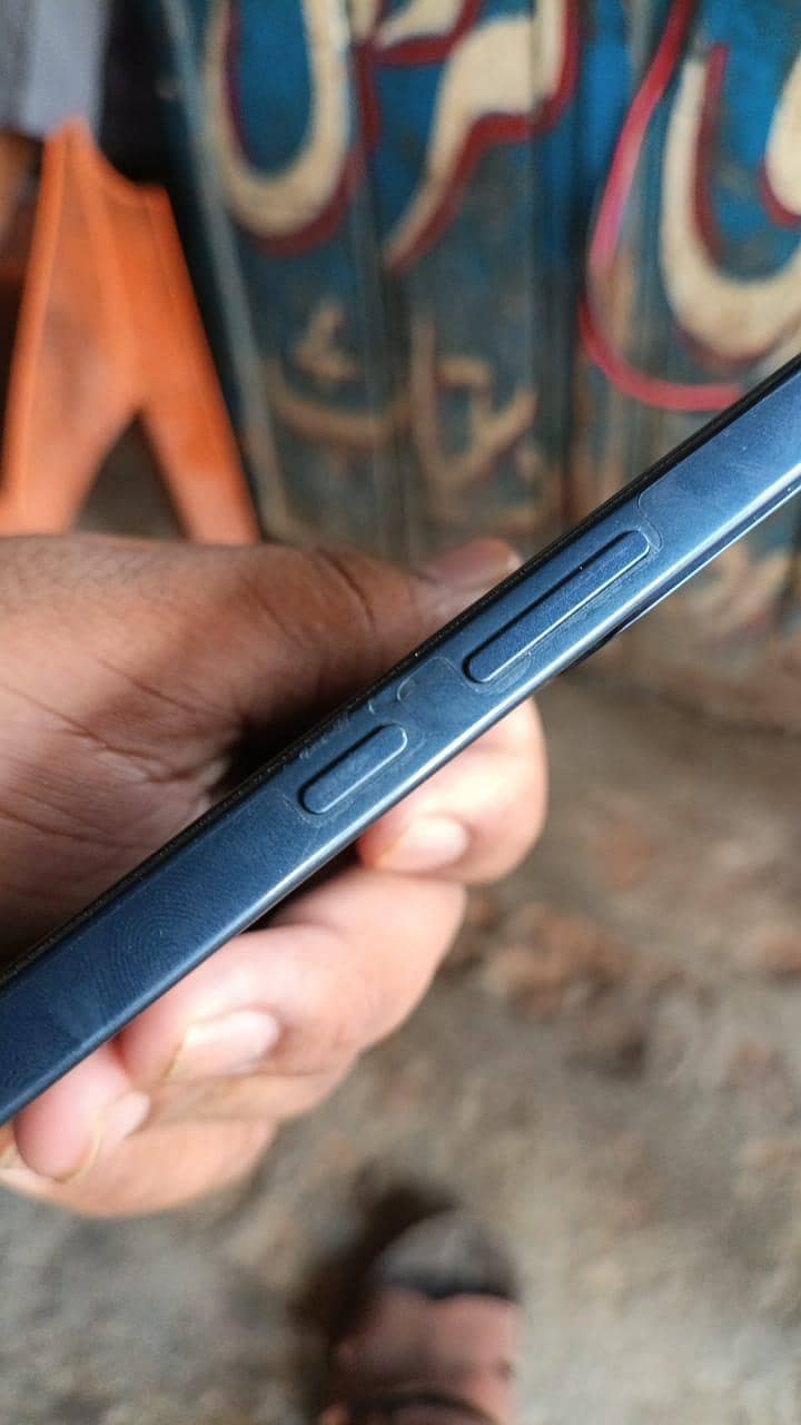 OPPO A6s pro 8