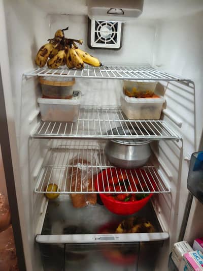 gree fridge all ok. 45000