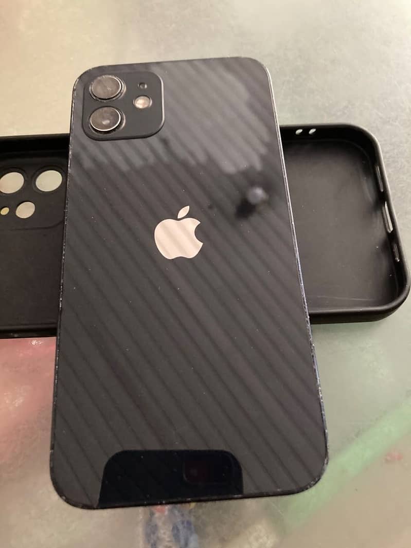 Apple iPhone 12 2