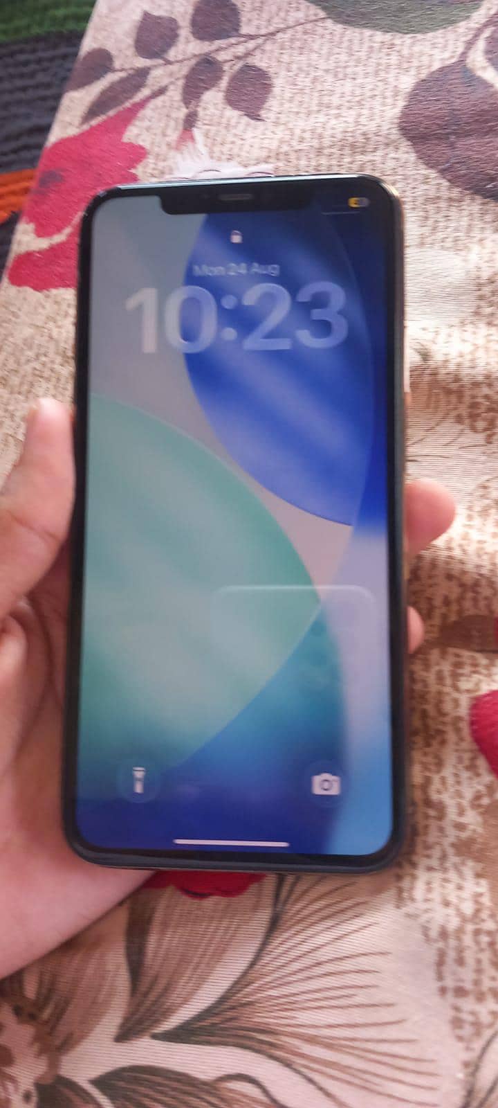 Apple iPhone 11 Pro Max 1