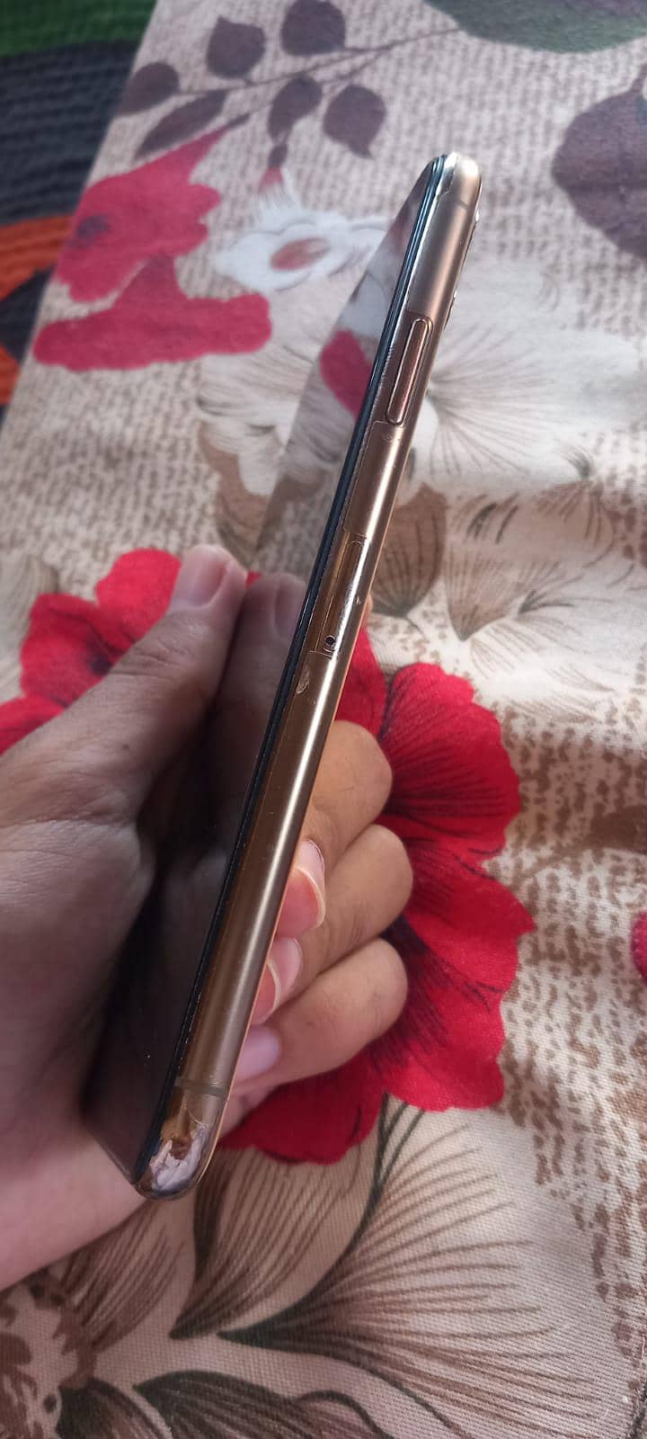 Apple iPhone 11 Pro Max 3