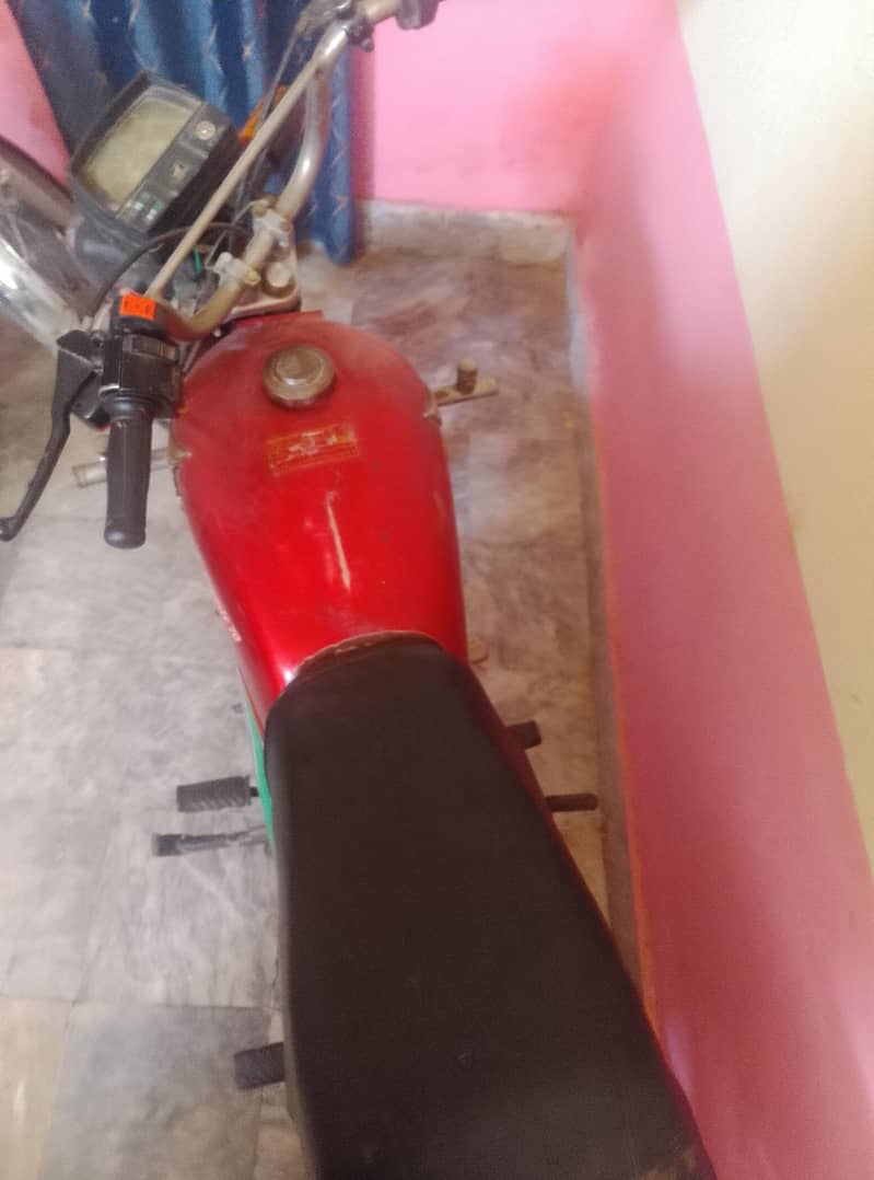 united 70cc model 2017 2
