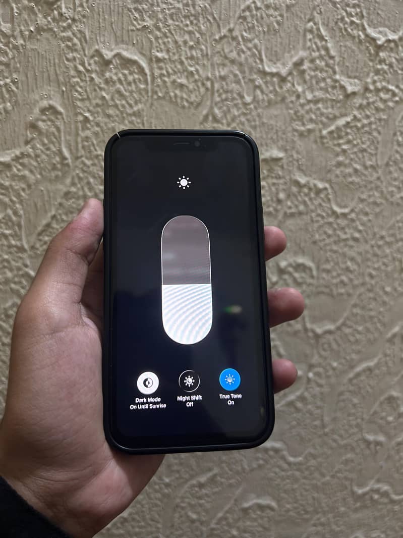 Apple iPhone 11 Pro 2