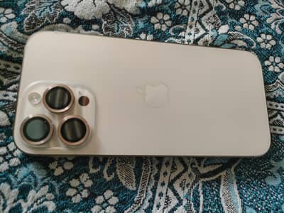 Apple iPhone 16 Pro Max