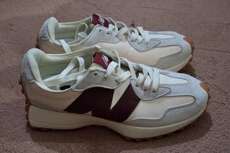 New Balance 327 Moonbeam Burgundy  327 | Moonbeam Classic Burgundy