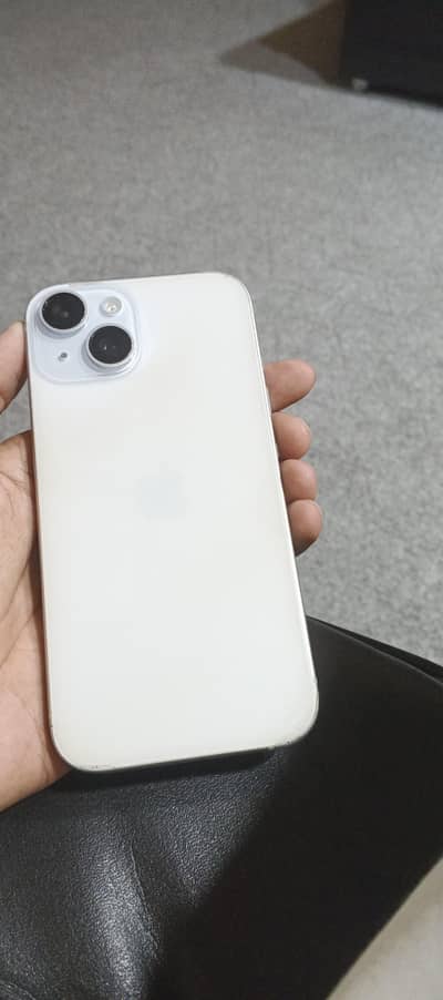 Apple iPhone 15
