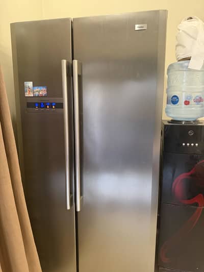 Haier - Double Door - Freg & Freezer