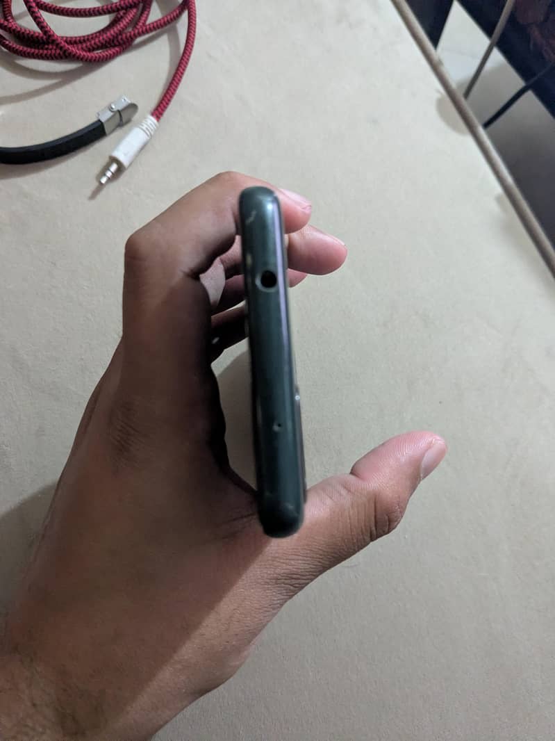 Google Pixel 5a 4