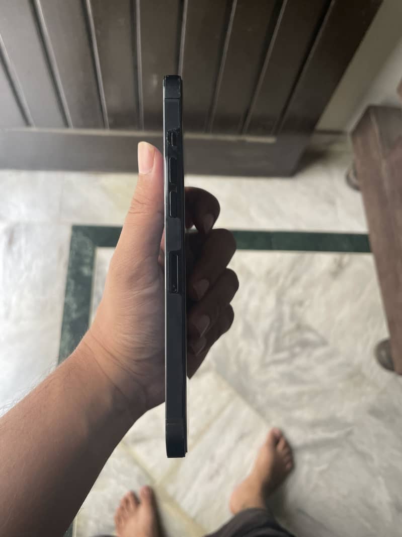 Apple iPhone 12 Pro Max 3