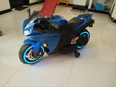 Kid Battery Operated Bike Good Condition Almost New
