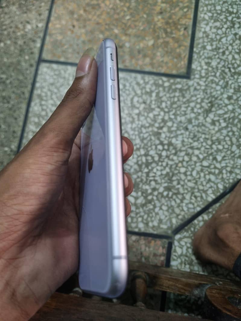 Apple iPhone 11 2