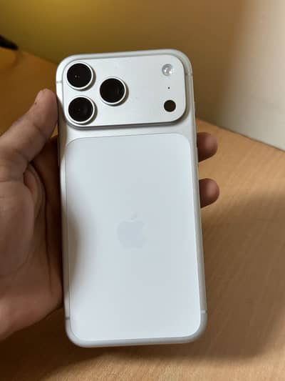 Apple iPhone 17 Pro Max