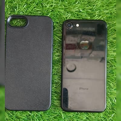 Apple iPhone 7