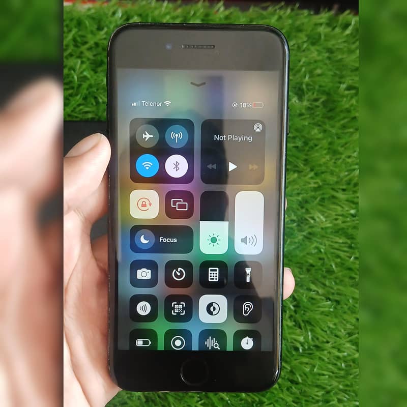 Apple iPhone 7 5