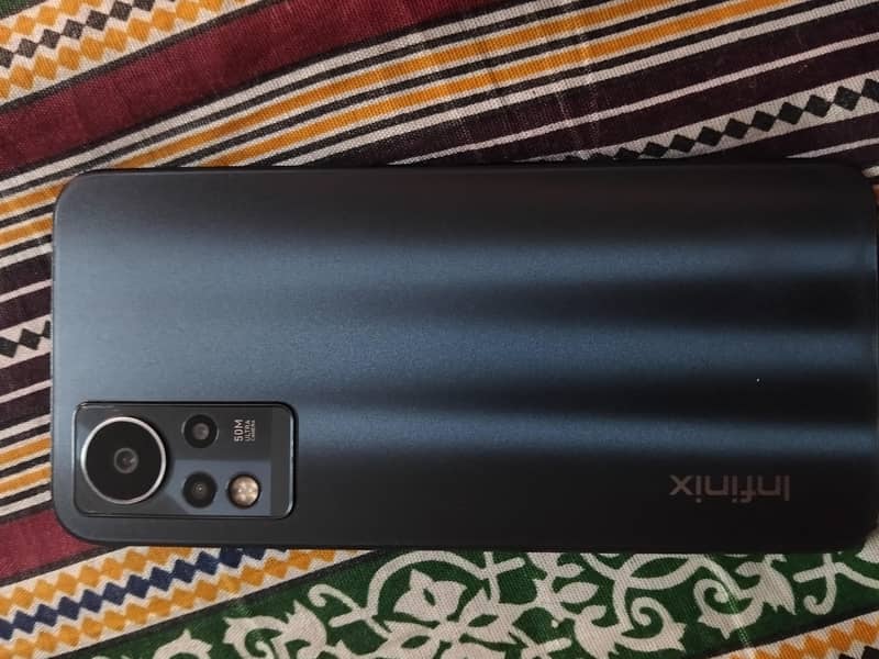 Infinix Note 11 1