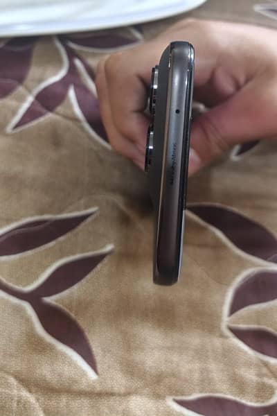 Motorola Moto G 77