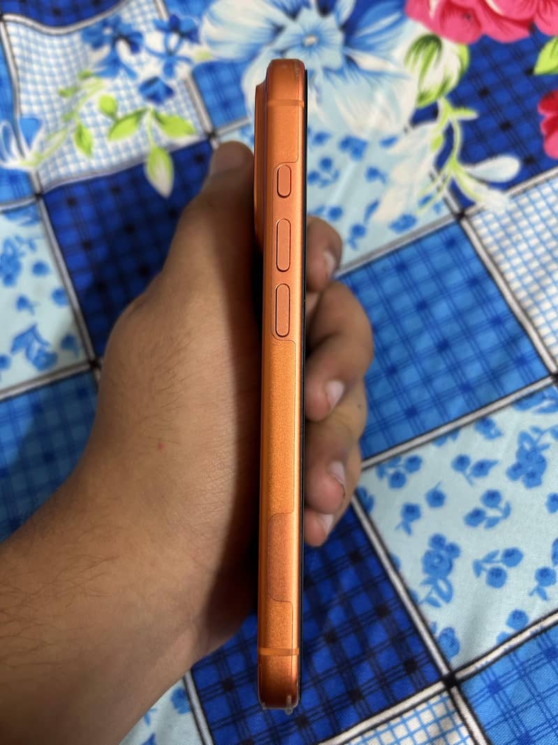 Apple iPhone 17 Pro 4