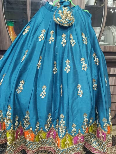 4 piece mehndi lehnga