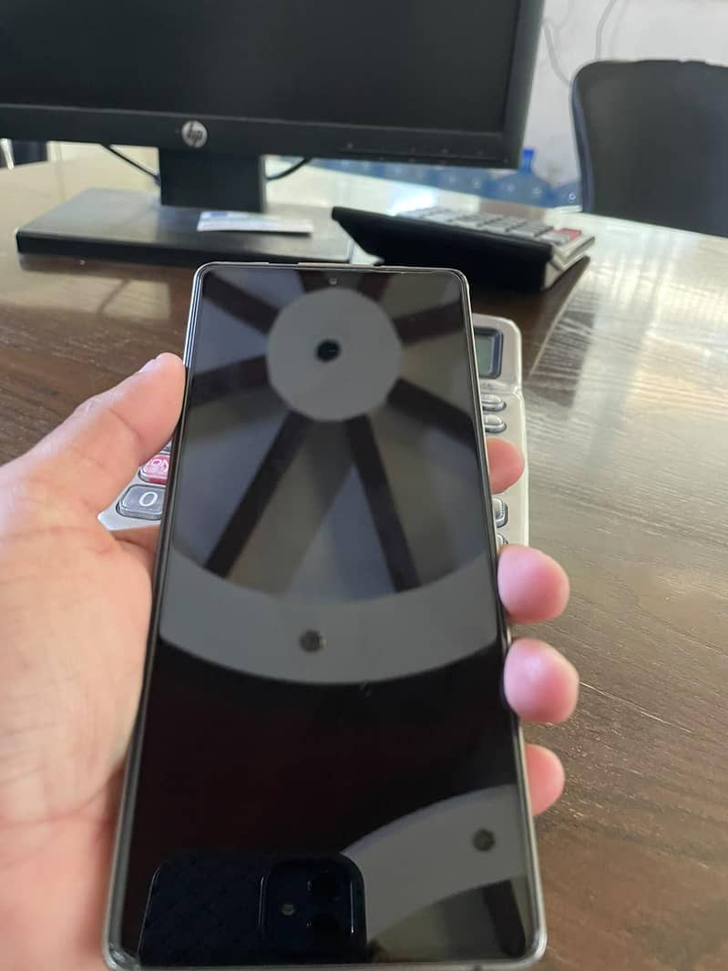 Infinix Note 40 5