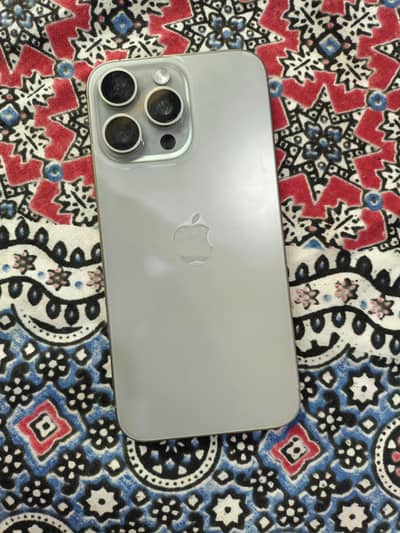 Apple iPhone 15 Pro Max