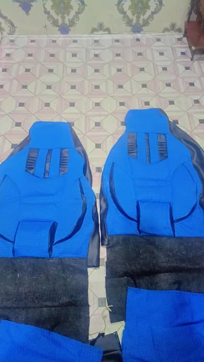 seat cover poses Suzuki Alto