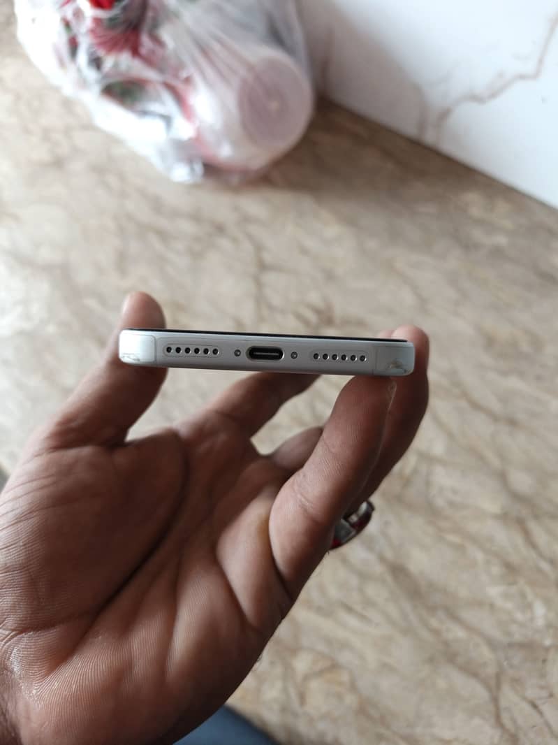 Apple iPhone 17 Pro Max 3