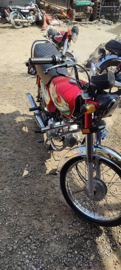 HONDA CD 70