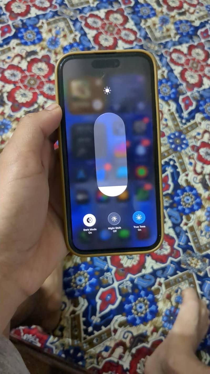 Apple iPhone 15 8