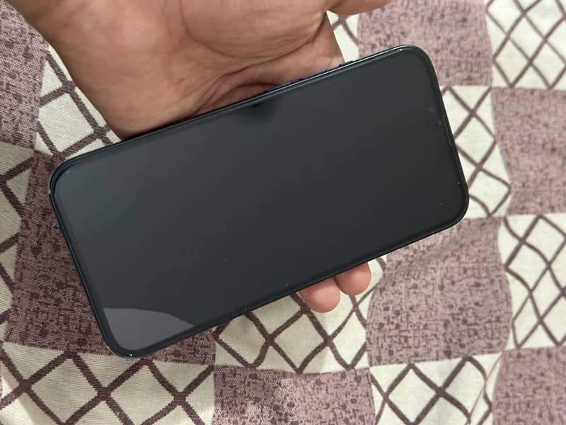 Apple iPhone 14 1