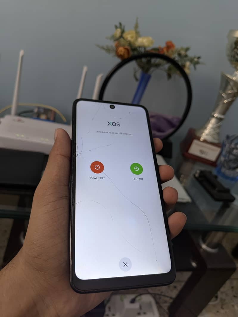 Infinix Zero X Pro 1
