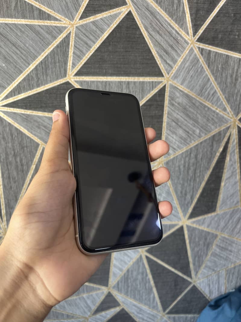 Apple iPhone 11 1