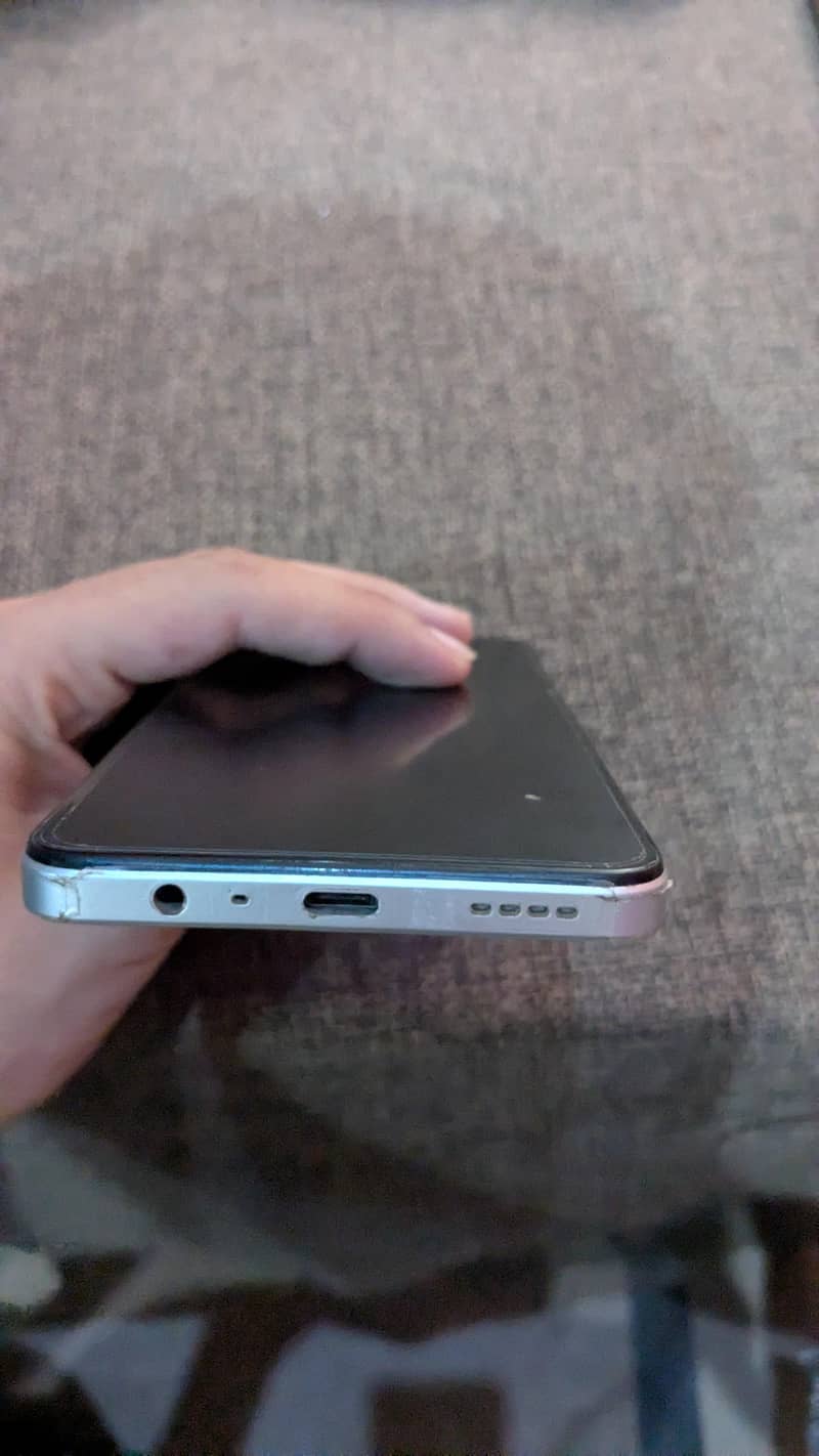 Realme C71 0