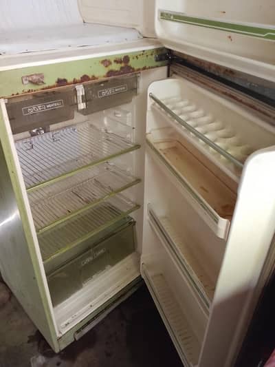 Universal Fridge Double Door - Compressor Faulty - All Ok