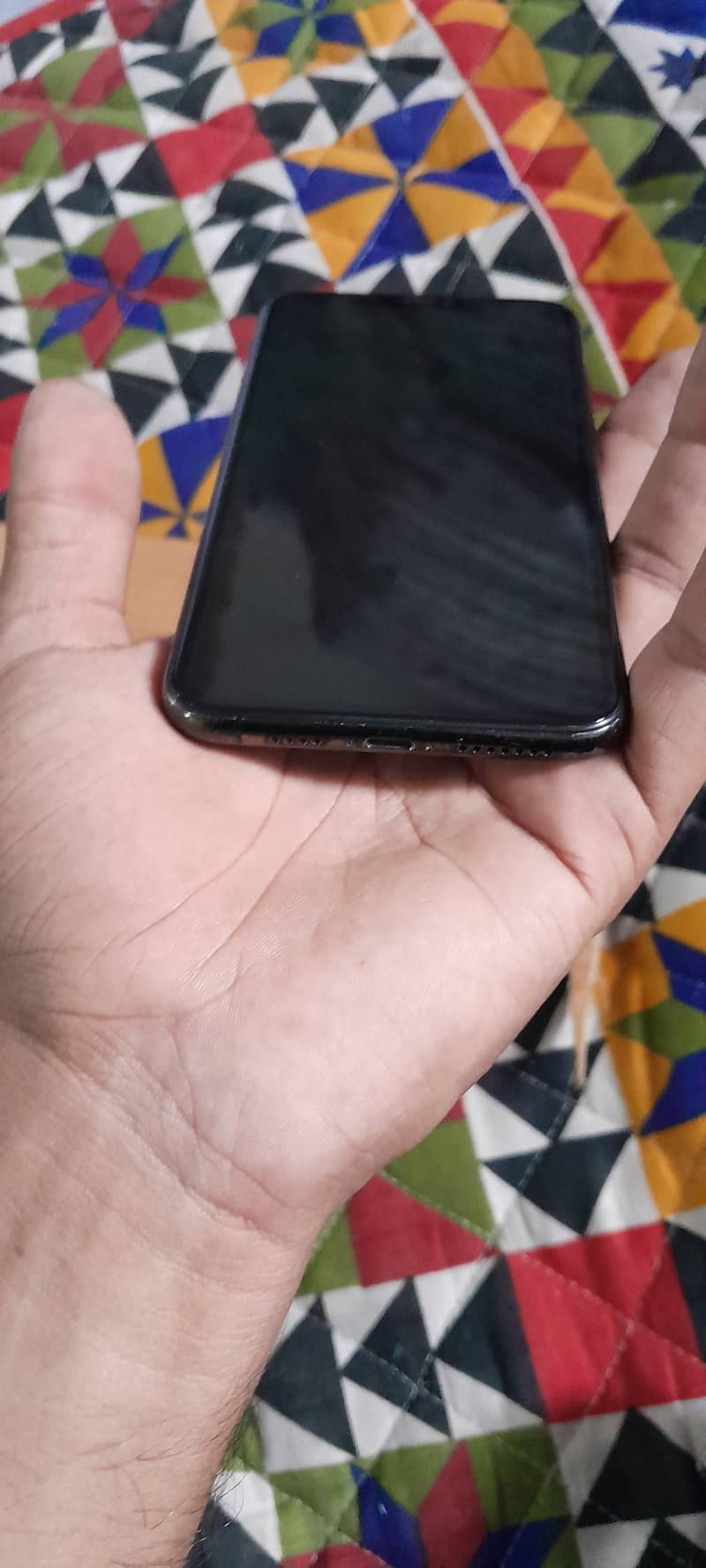Apple iPhone 11 Pro Max 6
