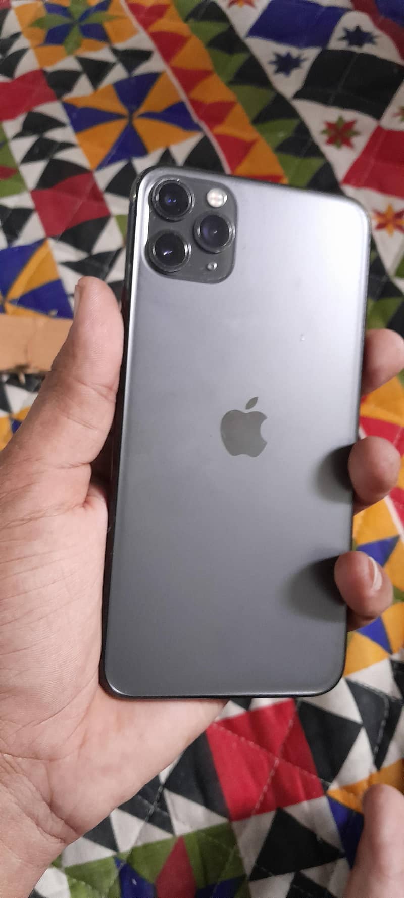 Apple iPhone 11 Pro Max 8