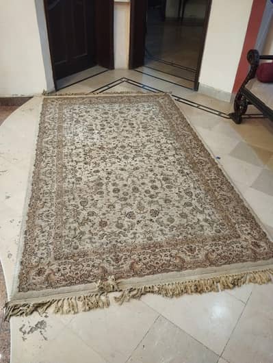soft embroided high quality center carpet |03409062402
