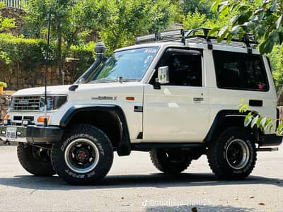 Toyota Land Cruiser 1990