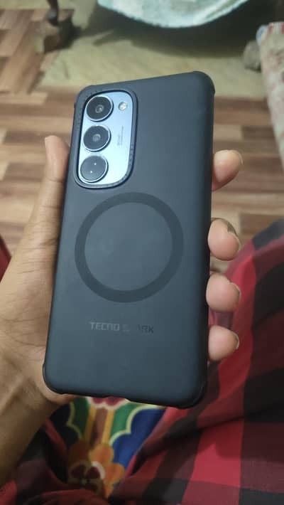 Tecno spark 40 pro plus