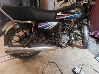 2009 model black alloy rim
