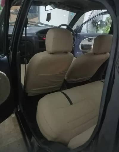Daihatsu Cuore 2001
